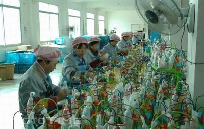 益智與科教的樂趣 探秘汕頭市澄海區千禮塑料玩具廠的日用百貨新篇